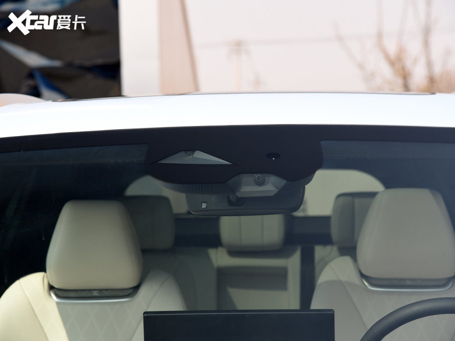 2023ĦDHT-PHEV 175km Lm