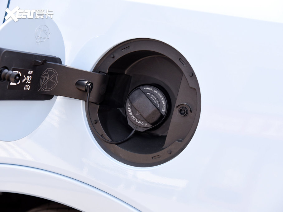 2023ĦDHT-PHEV 175km Lm