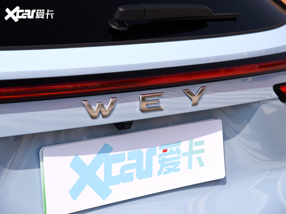 2023ĦDHT-PHEV 175km Lm