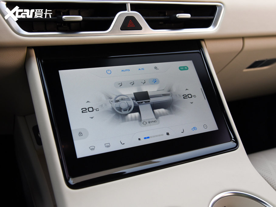 2023ĦDHT-PHEV 175km Lm