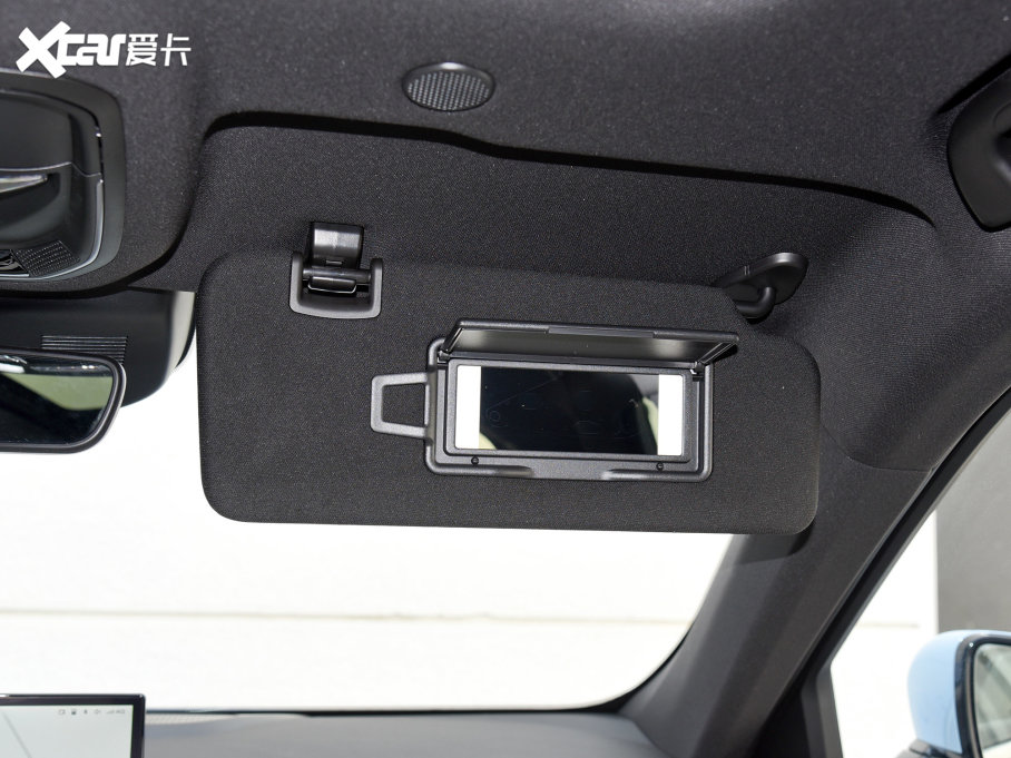 2023ĦDHT-PHEV 175km Lm