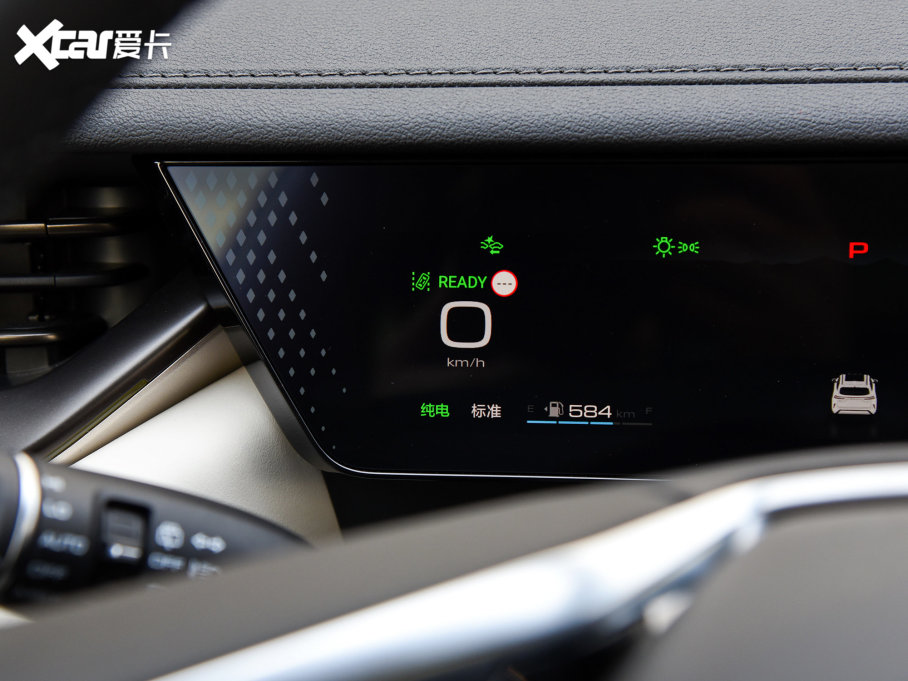 2023ĦDHT-PHEV 175km (q)Lm(x)