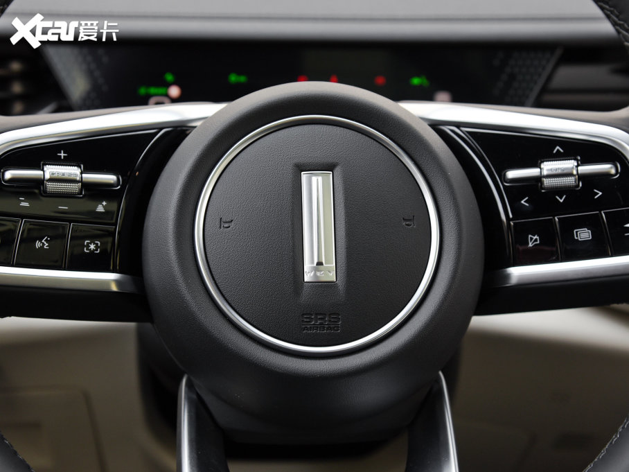 2023ĦDHT-PHEV 175km Lm