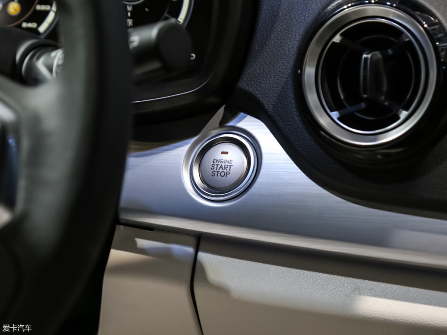 2017��κ�� VV7 EAD