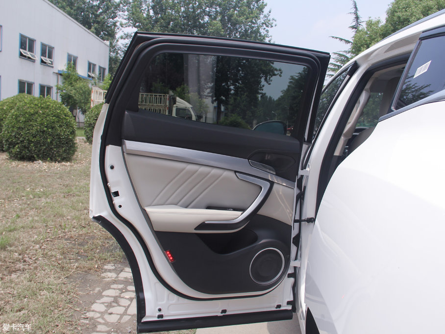 2017��κ�� VV7 VV7C ���A��