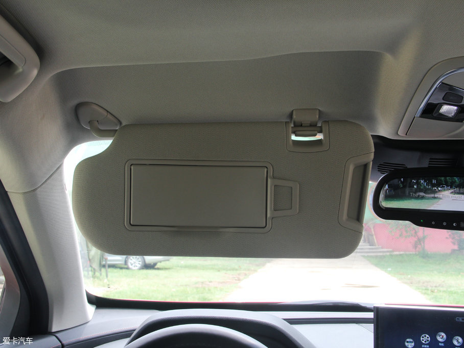 2017��κ�� VV7 VV7S ������