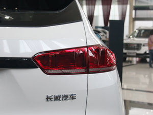 2017款VV7S 超豪型 尾灯