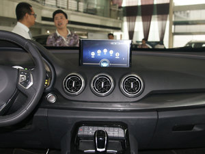 2017款VV7S 超豪型 中控台