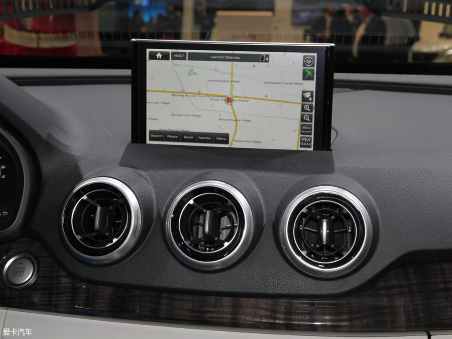 2018��κ�� P8 ���F��