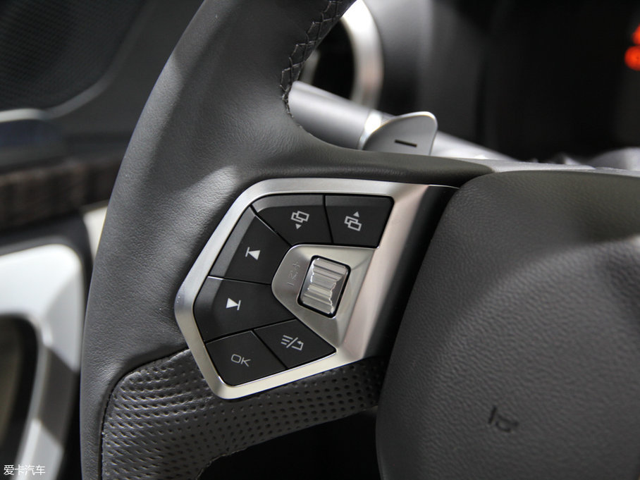 2018��κ�� P8 ���F��