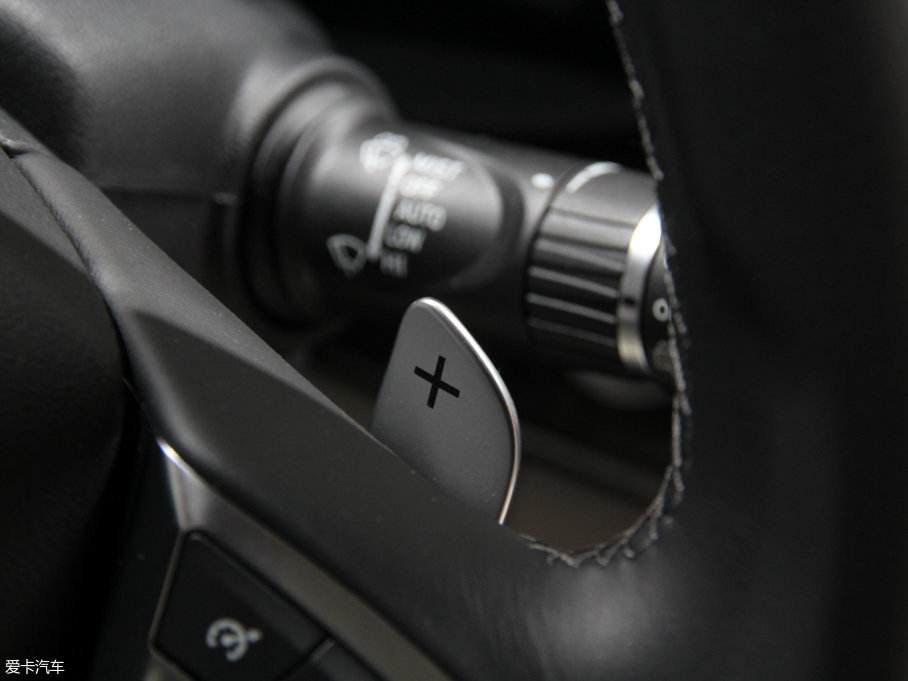 2018��κ�� P8 ���F��