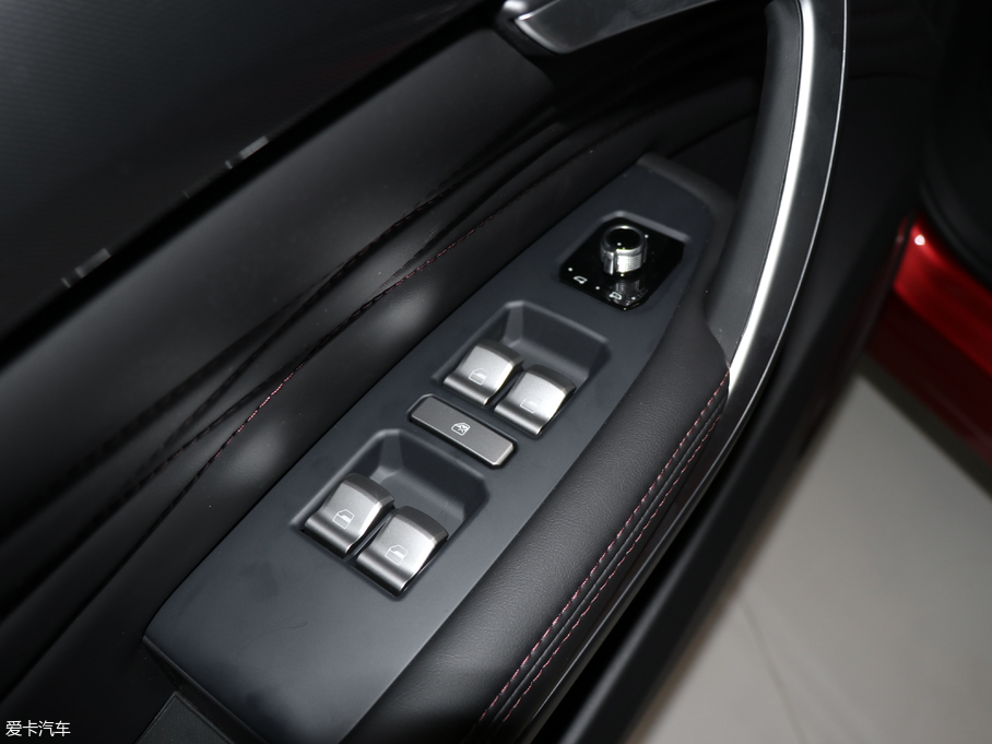 2018��κ�� P8 ��Ş��