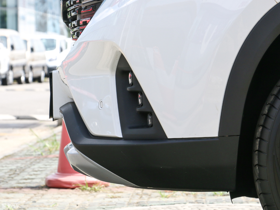 2018L(fng)T5 230T CVT V