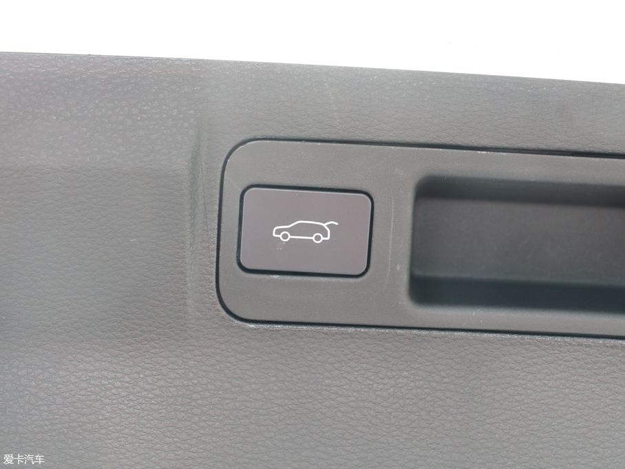 2018L(fng)T5 230T CVT V