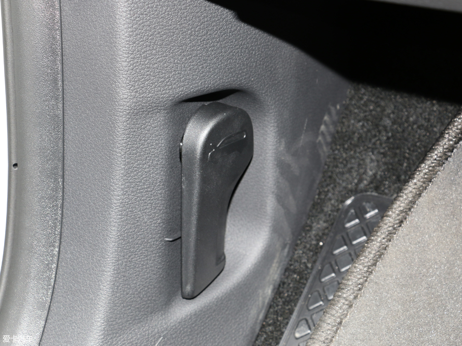 2018L(fng)T5 230T CVT (gu)V