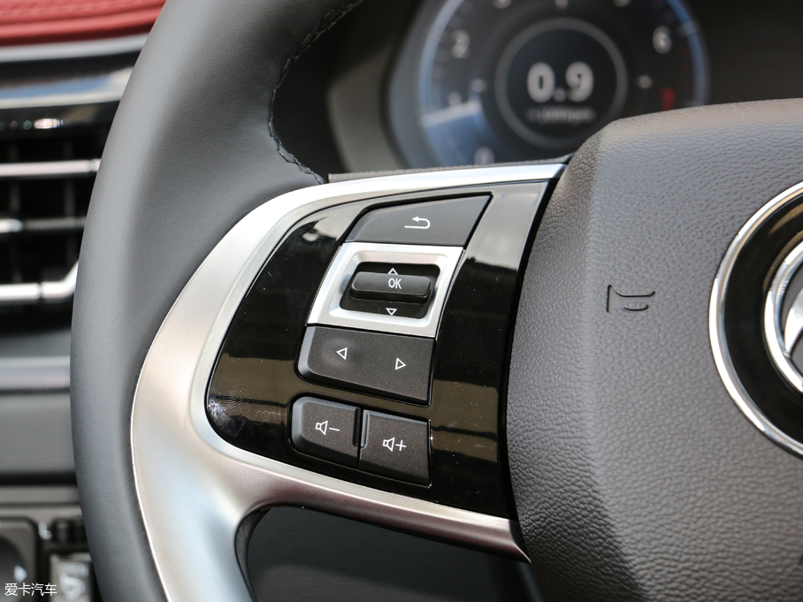 2018L(fng)T5 230T CVT V