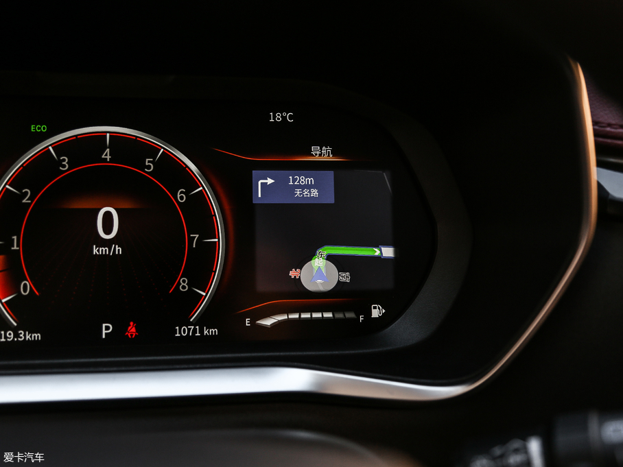 2018LT5 300T DCTǻ V