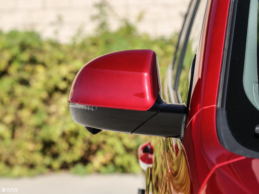 2018LT5 300T DCTǻ V