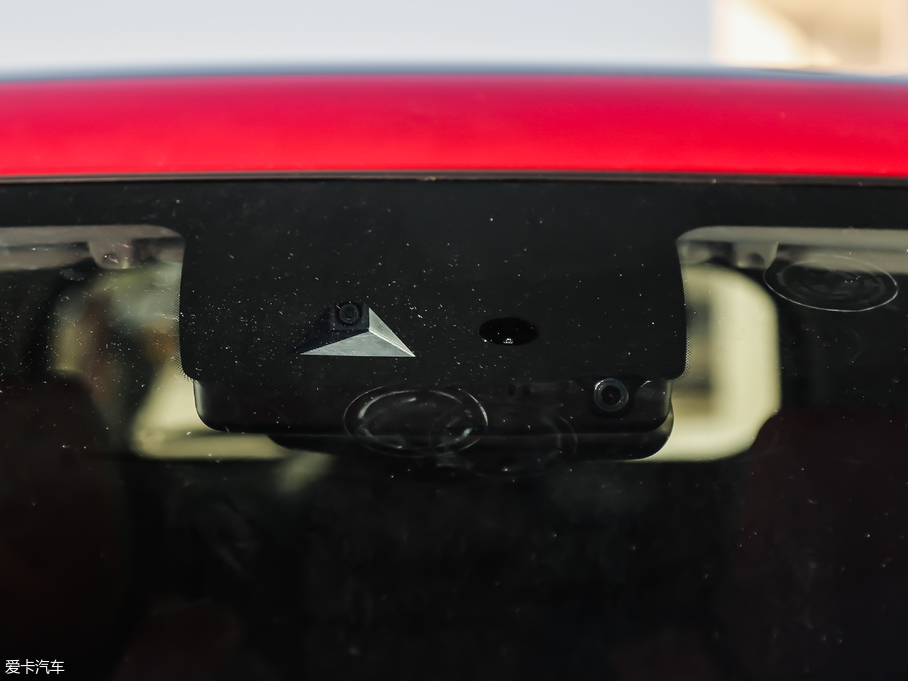 2018LT5 300T DCTǻ V