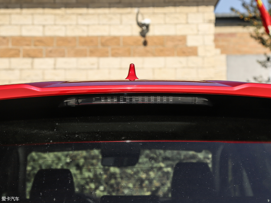 2018LT5 300T DCTǻ V