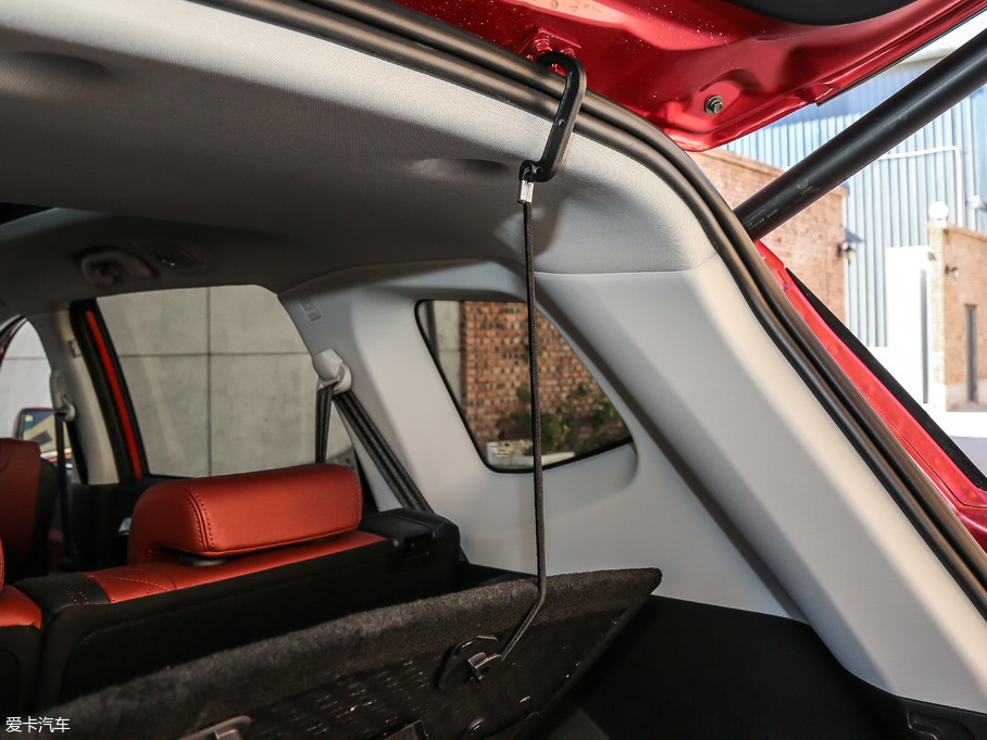 2018L(fng)T5 300T DCTǻ V