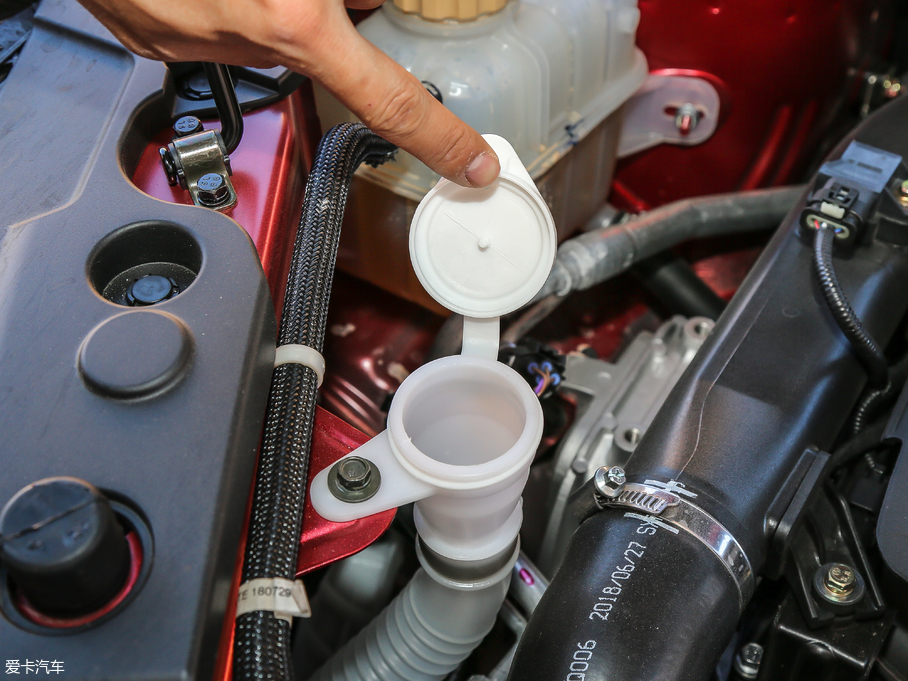 2018L(fng)T5 300T DCTǻ V