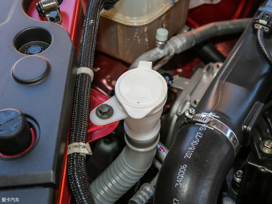 2018LT5 300T DCTǻ V