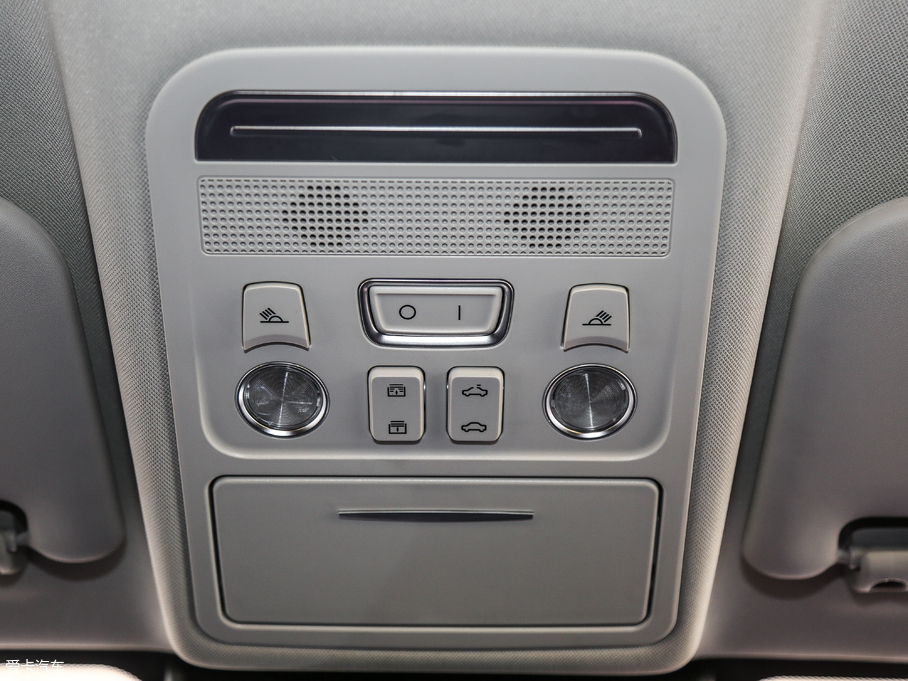 2018LT5 300T DCTǻ V