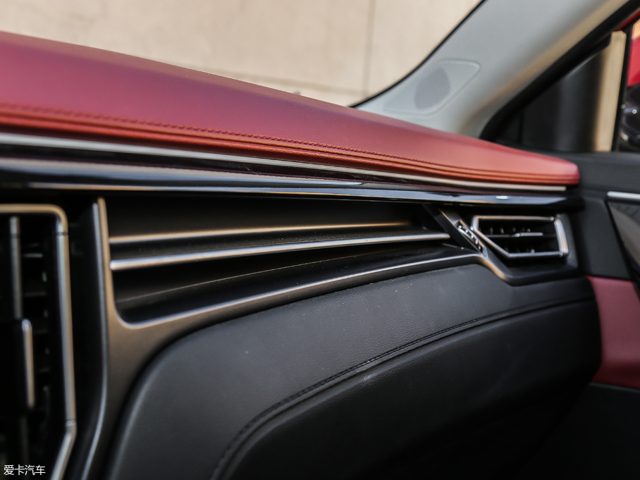 2018L(fng)T5 300T DCTǻ V