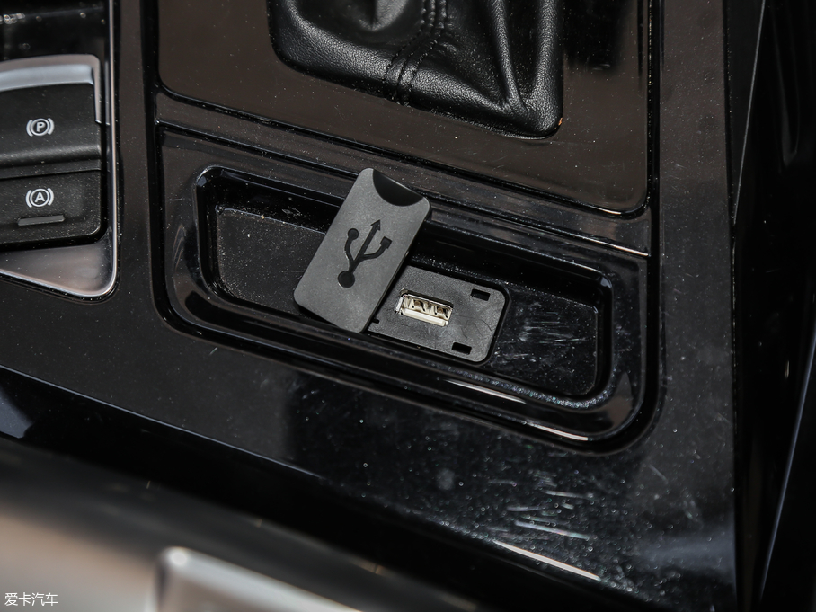 2018L(fng)T5 300T DCTǻ V