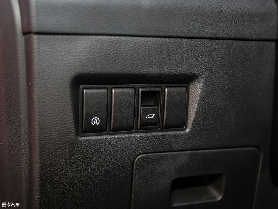 2018LT5 300T DCTǻ V