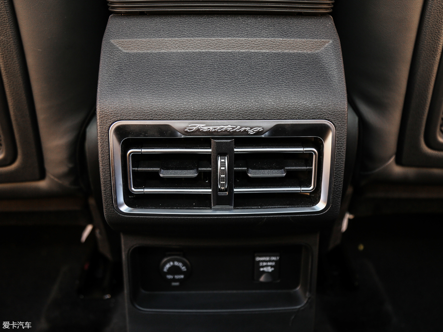 2018LT5 300T DCTǻ V