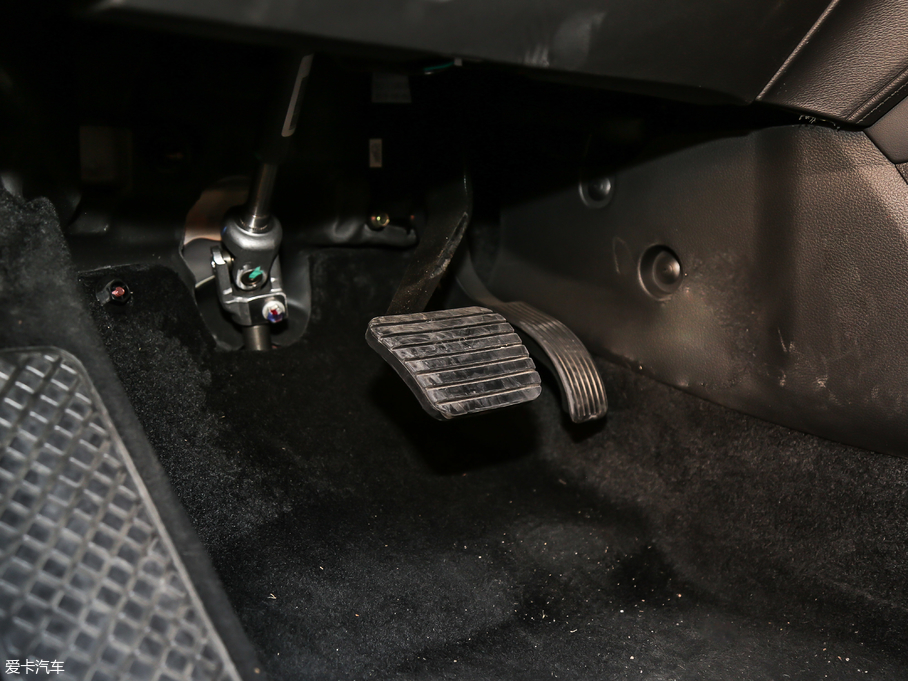 2018LT5 300T DCTǻ V