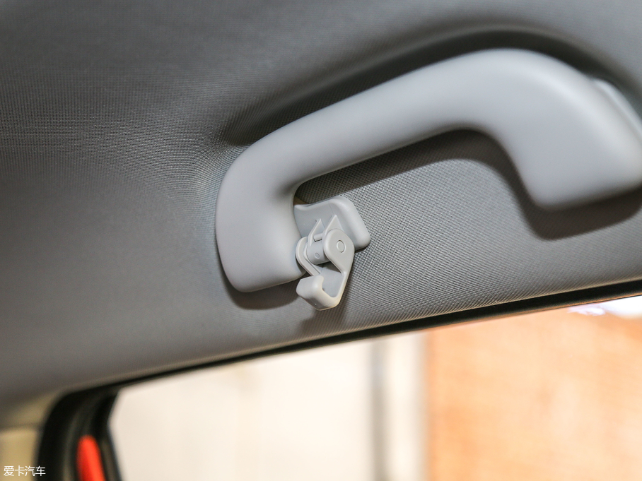 2018LT5 300T DCTǻ V