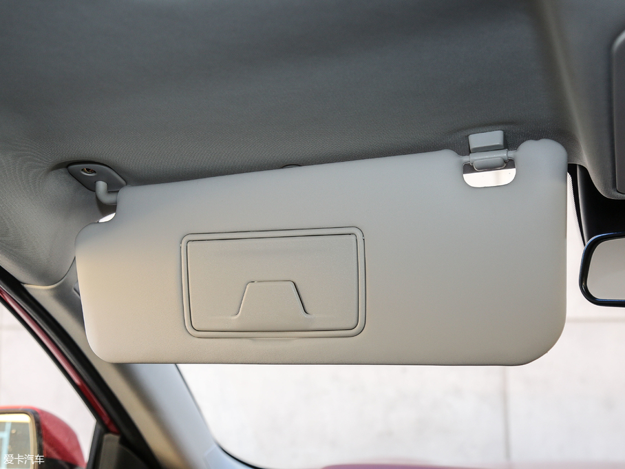 2018LT5 300T DCTǻ V