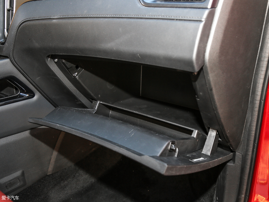 2018LT5 300T DCTǻ V