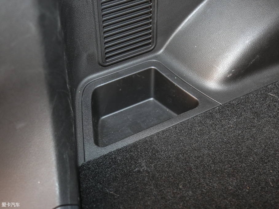 2018L(fng)T5 300T DCTǻ (gu)V