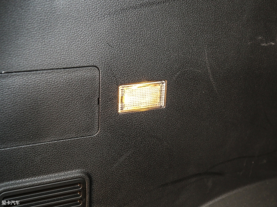 2018LT5 300T DCTǻ V