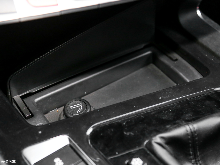 2018LT5 300T DCTǻ V