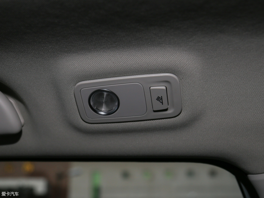 2018LT5 300T DCTǻ V