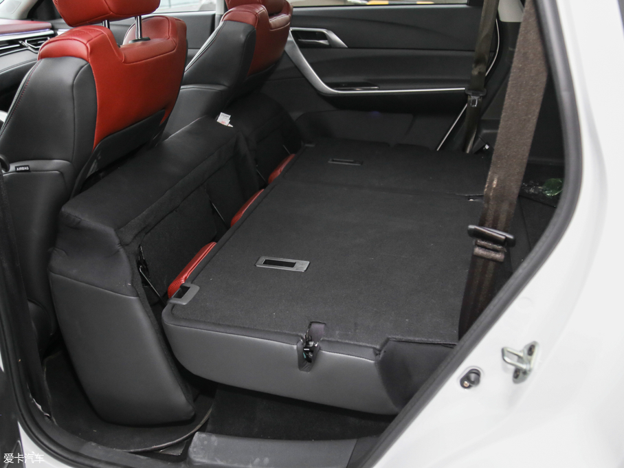 2018LT5 300T DCTǻ V