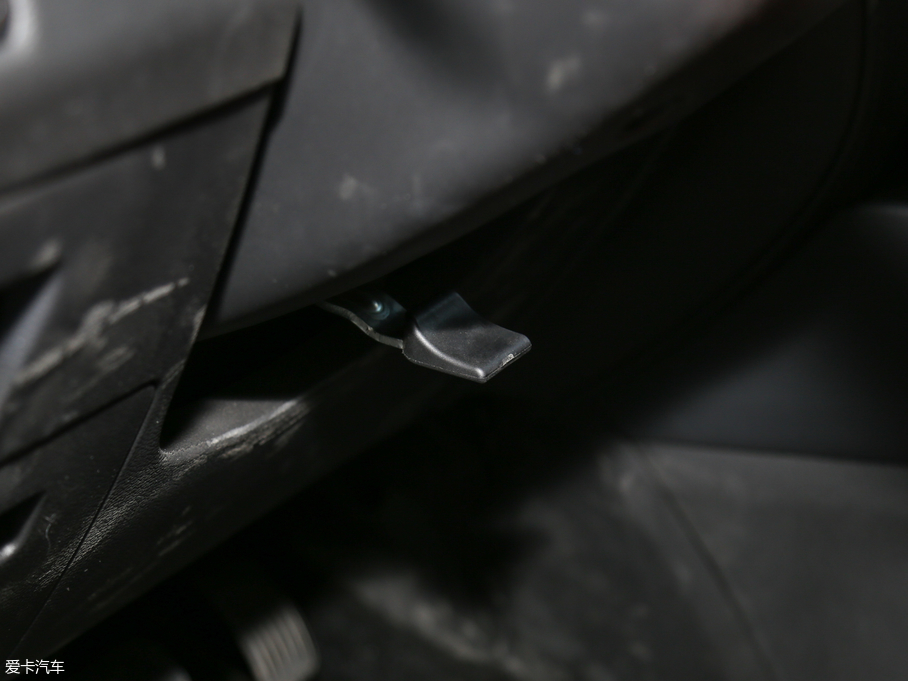 2018LT5 300T DCTǻ V