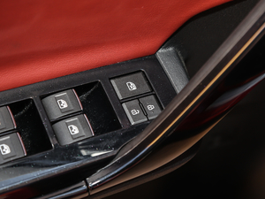 2018300T DCTǻ V п؅^