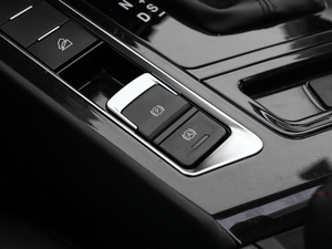 2018300T DCTǻ V v܇Ƅ