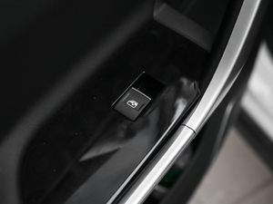 2018300T DCTǻ (gu)V п؅^(q)