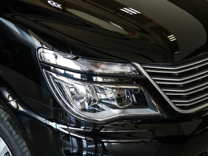 2019M5 1.6L քӺA 7 VI ^