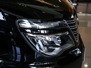 2019M5 1.6L քӺA 7 VI ^