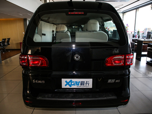 2019款M5L 1.6L 手动标准型 7座 国VI 正后	