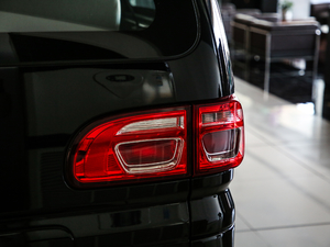 2019款M5L 1.6L 手动标准型 7座 国VI 尾灯