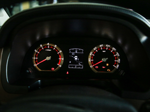 2019款M5L 1.6L 手动标准型 7座 国VI 仪表